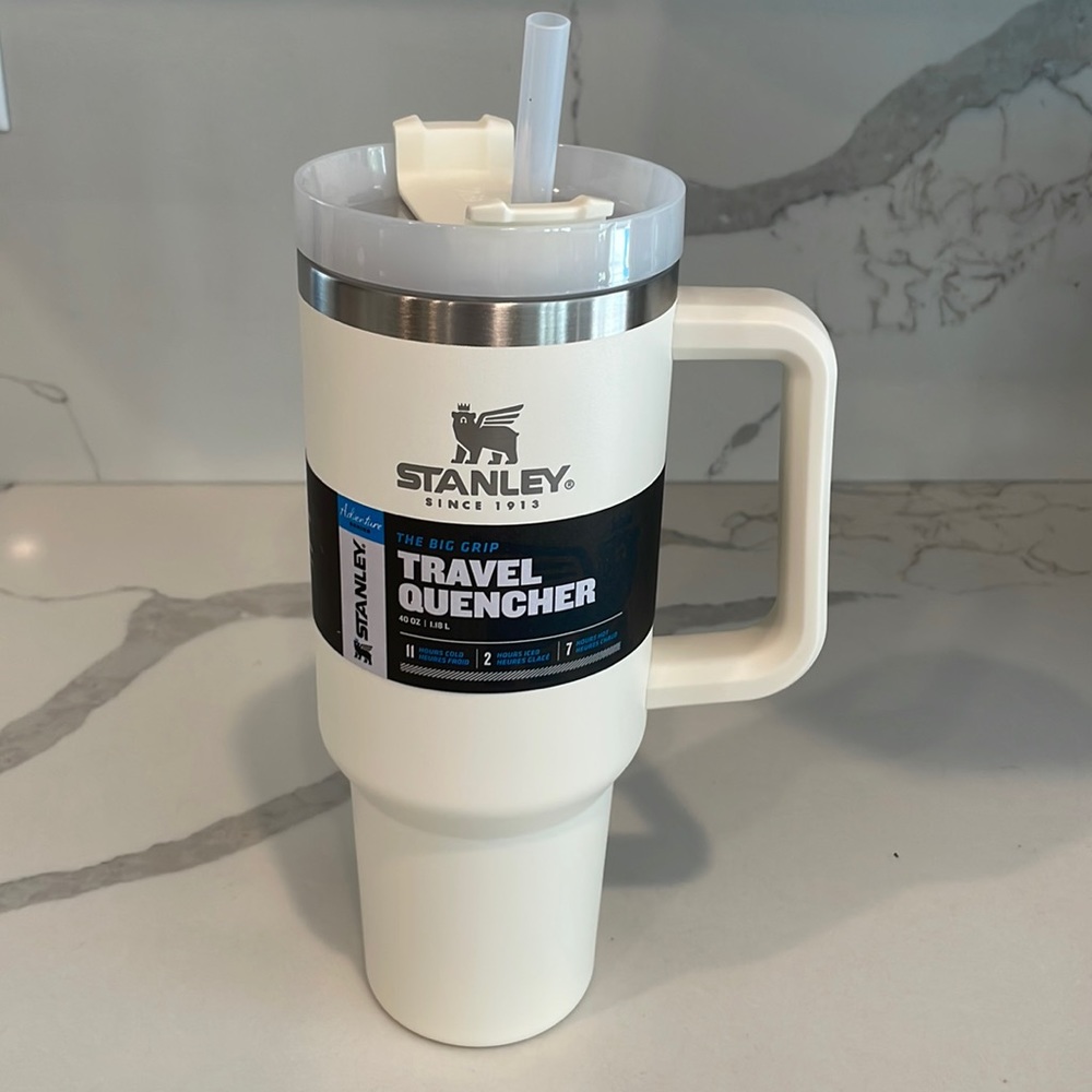 Stanley - OG CREAM 40 oz Adventure Quencher Travel Tumbler - (Off-White) - NWT!